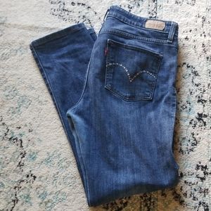 💥Levis fancy pocket jeans👖. Very pretty!🥰
